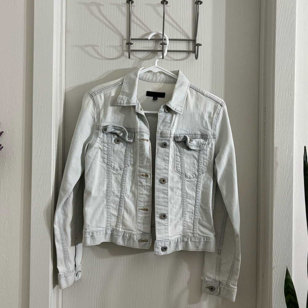 Uniqlo light blue jeans jacket, size S